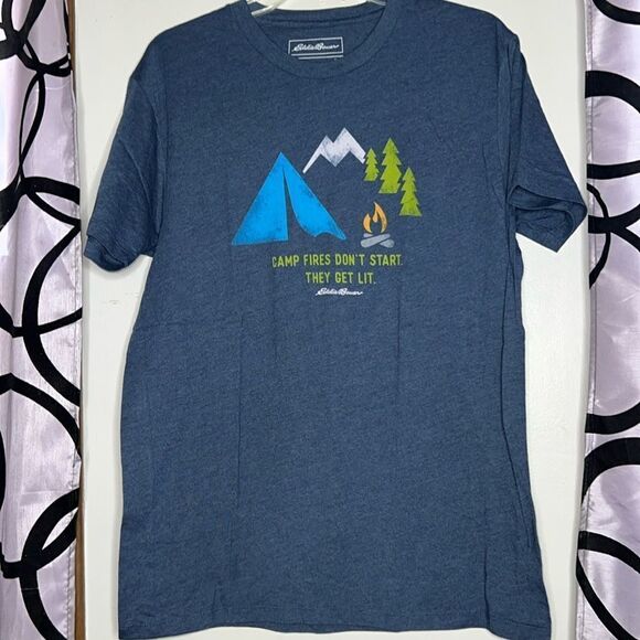 Gray Eddie Bauer Crew Neck Short Sleeve Camp Fire Graphic T-shirt Size Small - Picture 1 of 6